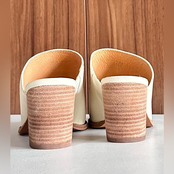 Madewell Cream Mules with Pointed Toe and Block Heel Sz. 9 - Picture 3 of 14